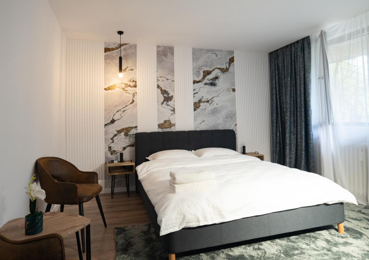 Ferienwohnung Garsoniera Lux Tineretului Bukarest Exterior foto